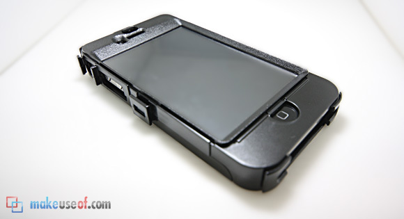 Werbegeschenk: iPhone 4 Defender (+ Commuter Cases von Otterbox) Defender1