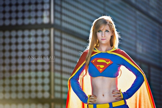 Frauen-von-Comic-Cosplay-Superfrau