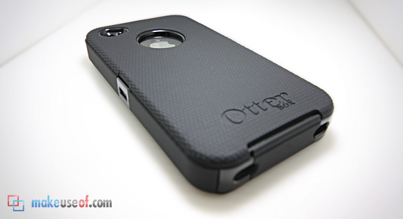 Werbegeschenk: iPhone 4 Defender (+ Commuter Cases von Otterbox) Defender2