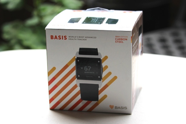 Basis B1 Health Tracker Smartwatch (2014) Überprüfung und Werbegeschenk Basis b1 Health Tracker 1