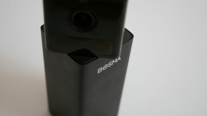 Bosma X1 Review: Eine anständige Indoor-Überwachungskamera, der der polnische Bosma X1 Head Off Angle fehlt