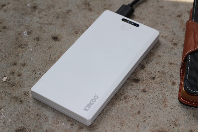 Kinkoo Infinite One Portable Battery Bank Review und Giveaway Kinkoo Infinite One Review 1