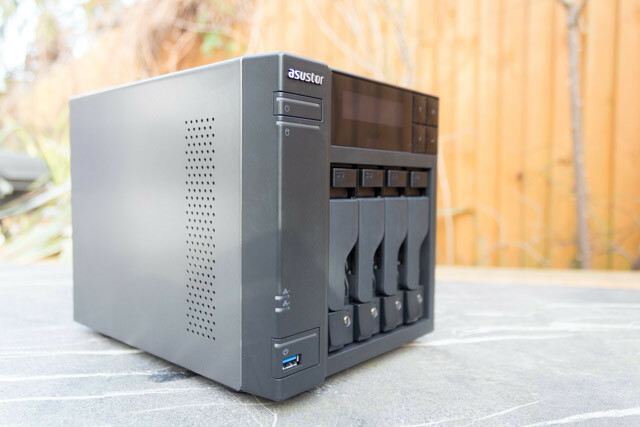 asustor as7004t nas - Übersichtsdesign