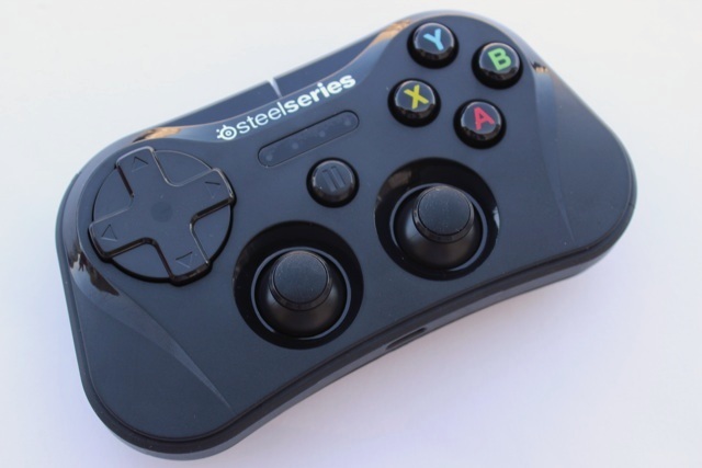 SteelSeries Stratus iOS Game Controller Review und Giveaway Steelseries Stratus Review 2