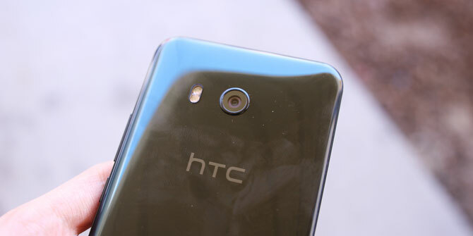 HTC U11 Review: Die Definition von Mittelmäßigkeit htc 2