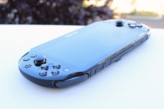 PlayStation Vita Slim Review und Werbegeschenk Playstation Vita Slim Review 6