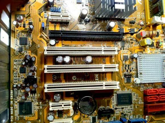 Erstellen eines PCs für Weihnachten: Ein visuelles Tagebuch des Erstellungsprozesses 10 pci vs pci e