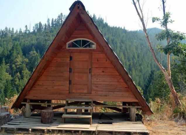 Airbnb-a-Frame-Kabine